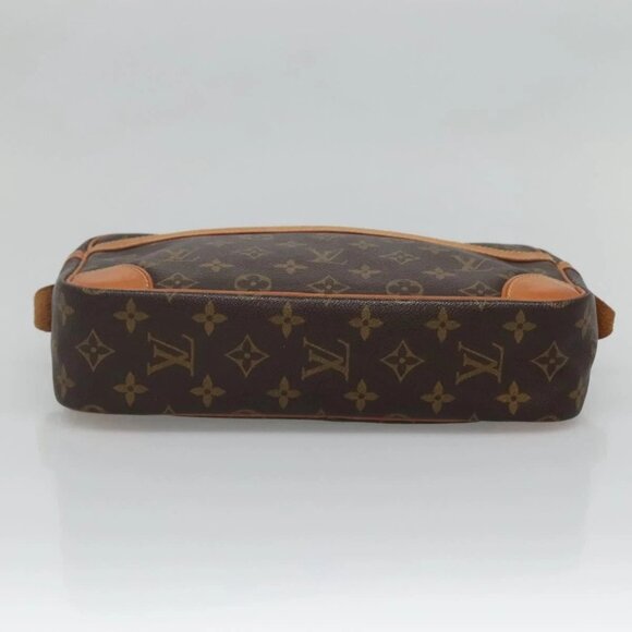 LOUIS VUITTON Monogram Compiegne 28 Clutch Bag - Picture 7 of 16